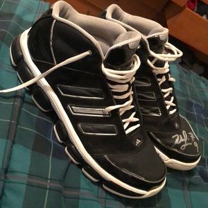Adidas basketball shoes: signed by RASHARD LEWIS